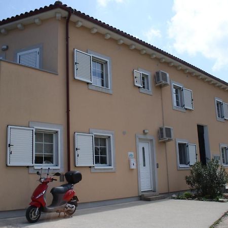 Apartments Pegla نيغيزيني المظهر الخارجي الصورة