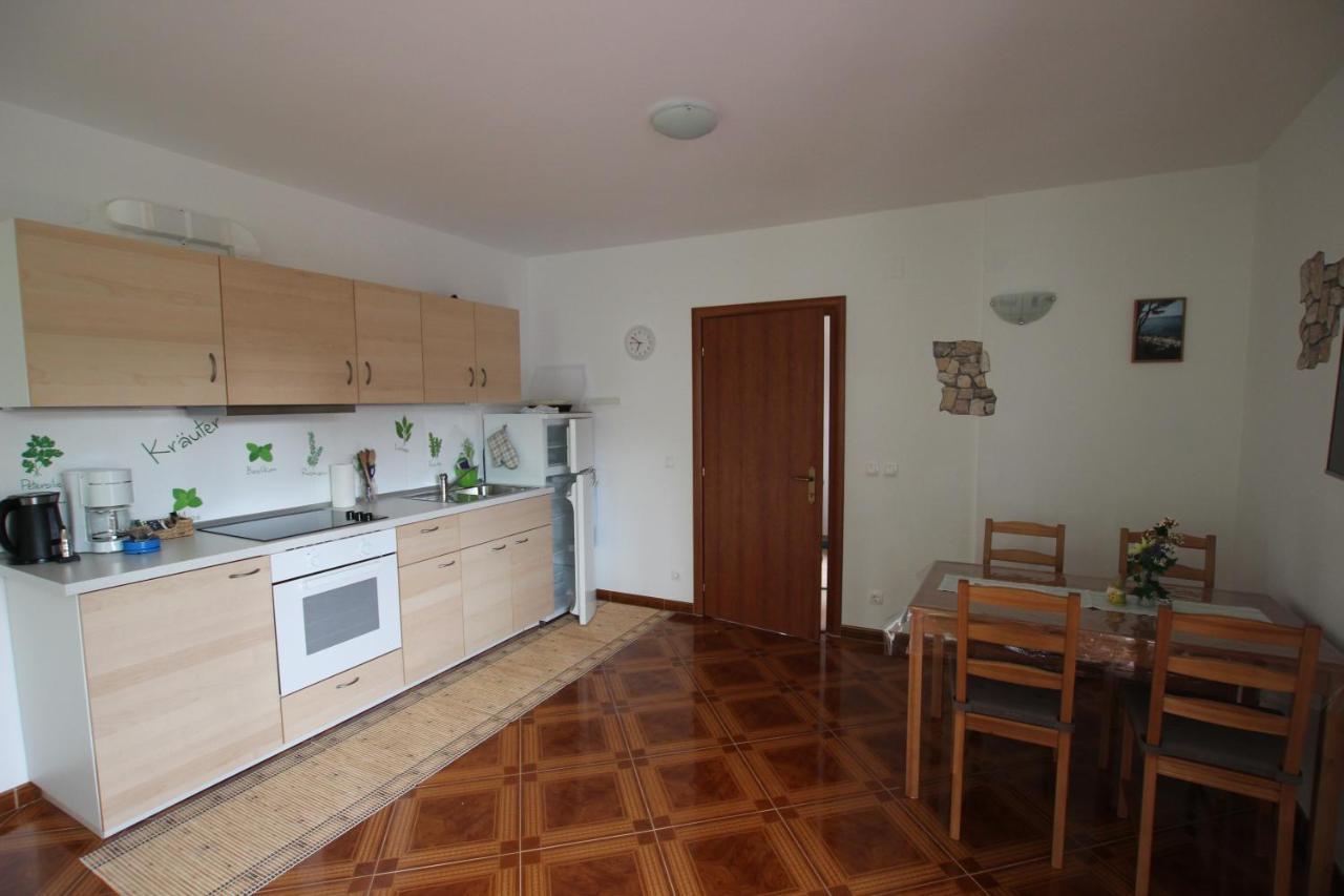 Apartments Pegla نيغيزيني المظهر الخارجي الصورة