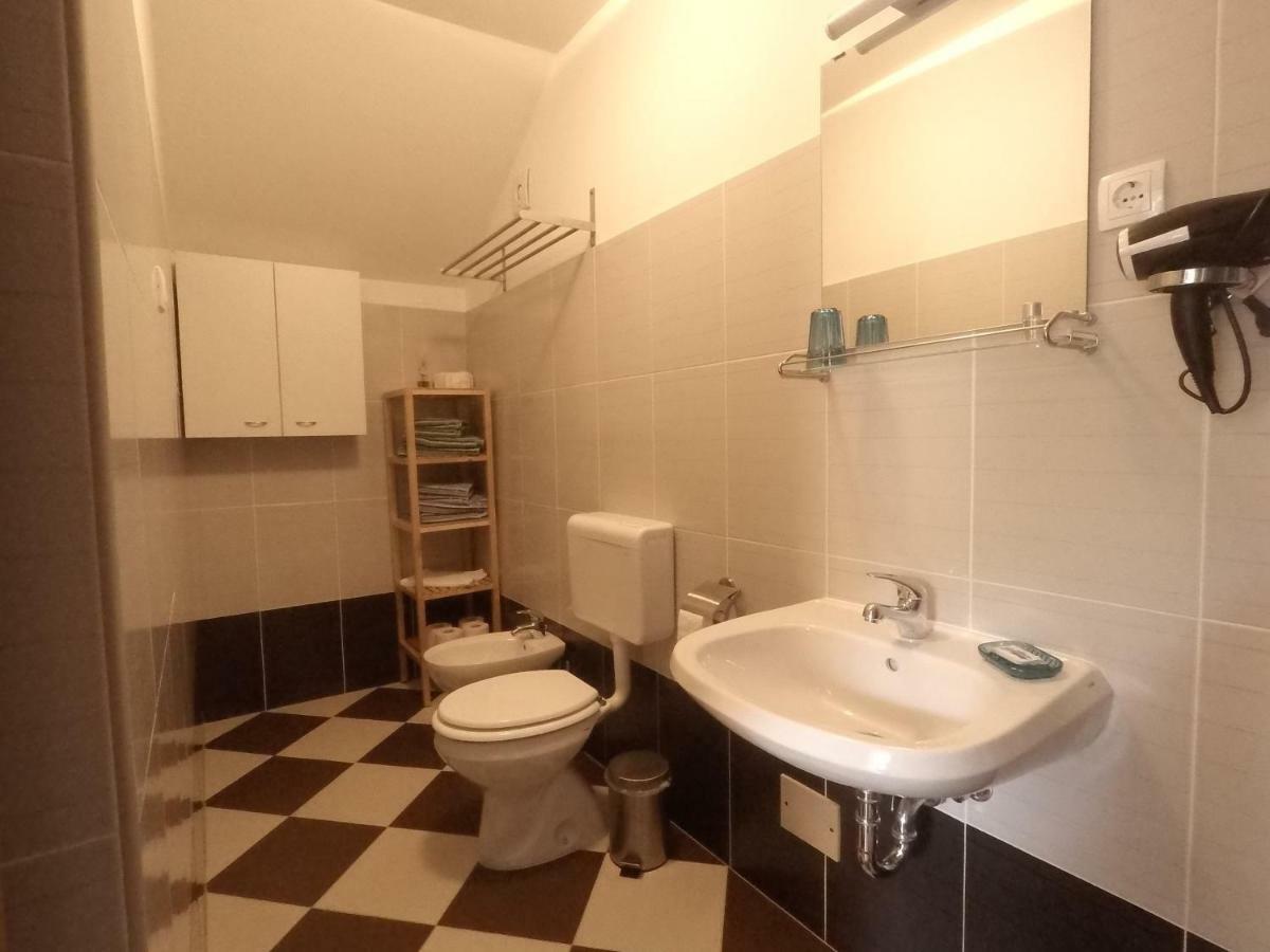 Apartments Pegla نيغيزيني المظهر الخارجي الصورة